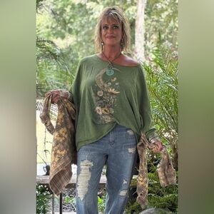 NWT Jaded Gypsy Be Free Top - Moonglow